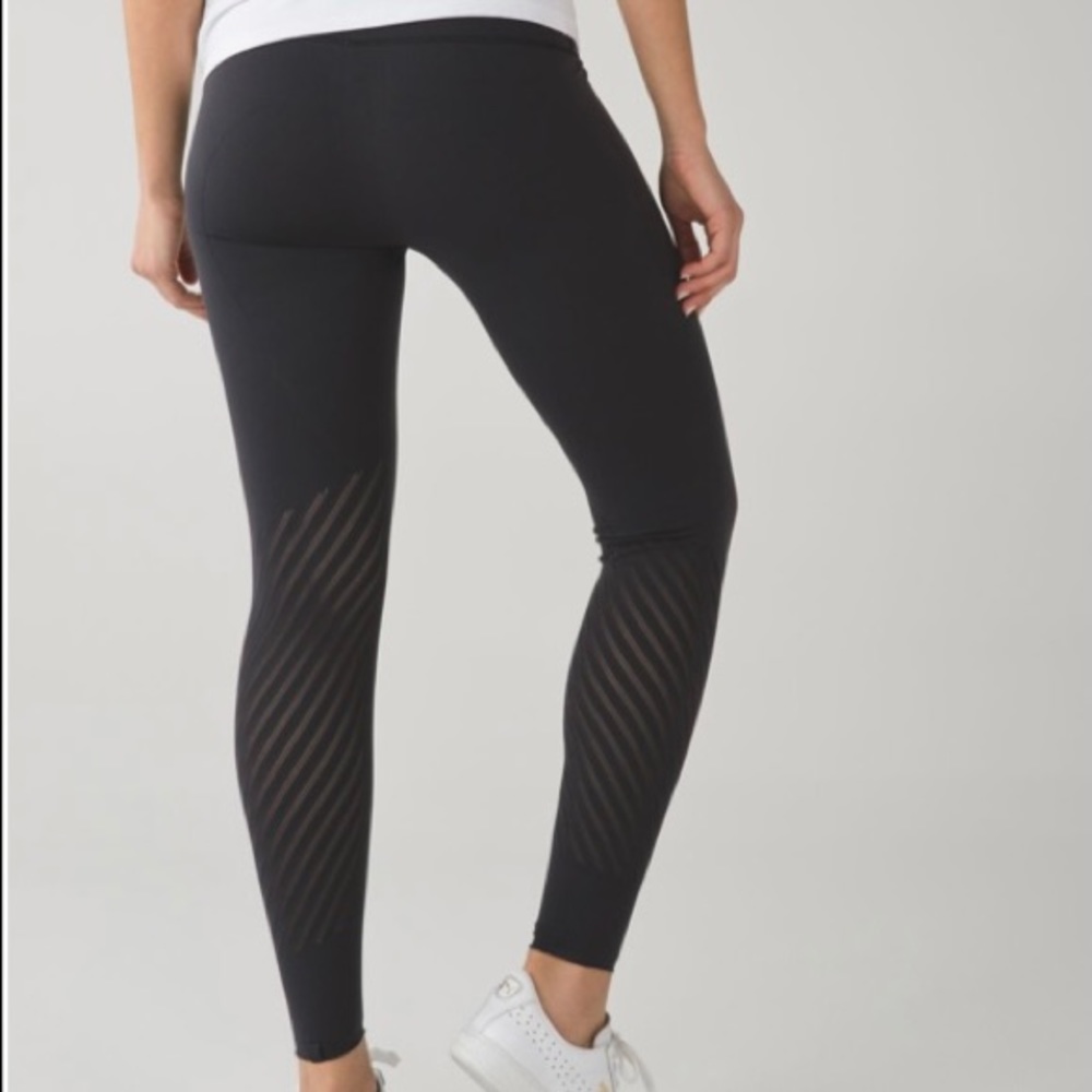 Lululemon Black Enlighten Leggings / Tights